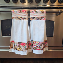 Load image into Gallery viewer, Hanging Dish Towel- Bakers Delight
