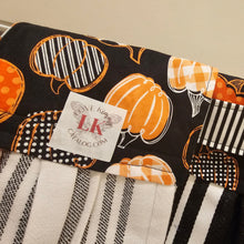 Load image into Gallery viewer, Hanging Dish Towel- Pumpkin Patch
