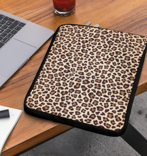 Load image into Gallery viewer, neoprene laptop sleeve with leopard print
