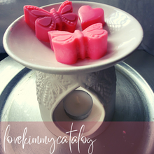 Load image into Gallery viewer, Scented Wax Melts- Butterflies and Hearts
