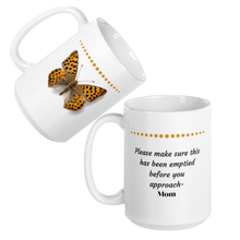 将图片加载到图库查看器，Ceramic Mug- Funny Yellow Butterfly for MOM
